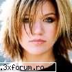 POZE - sweet cat - KELLY CLARKSON